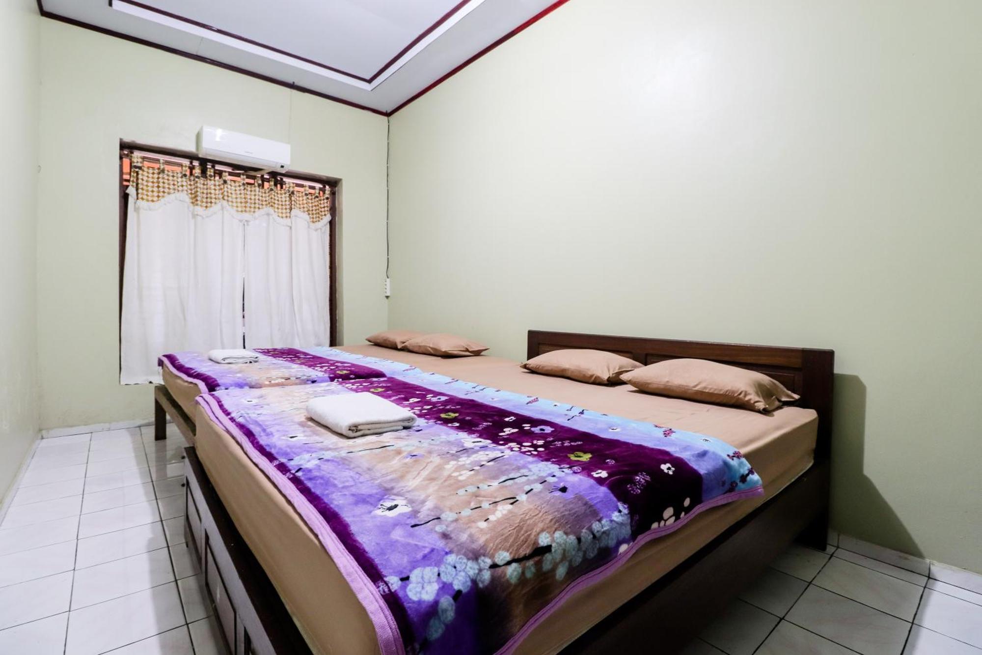 Nurudin House Apartamento Magelang Exterior foto
