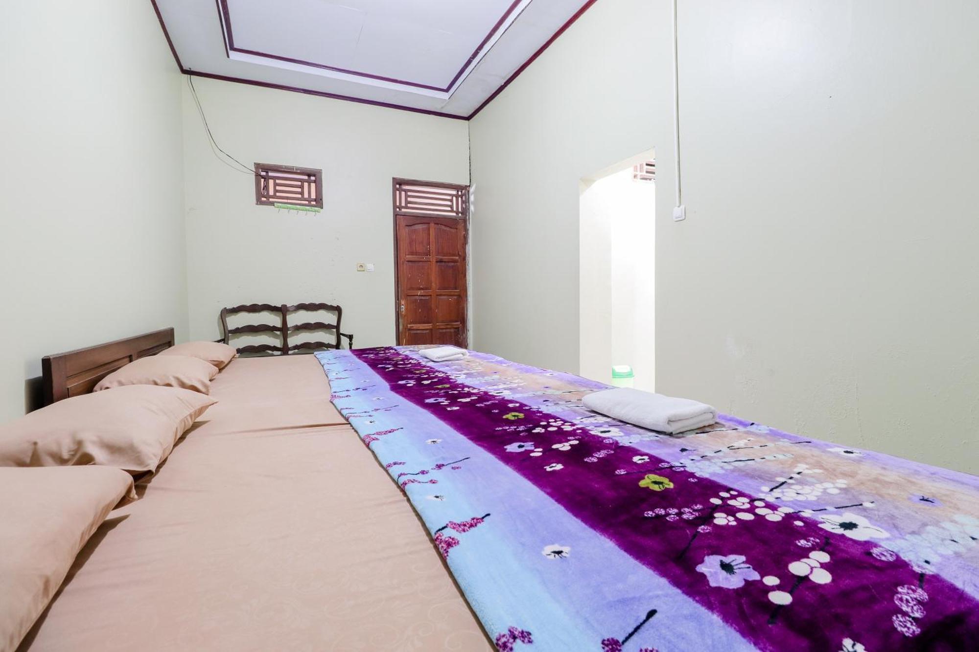 Nurudin House Apartamento Magelang Exterior foto