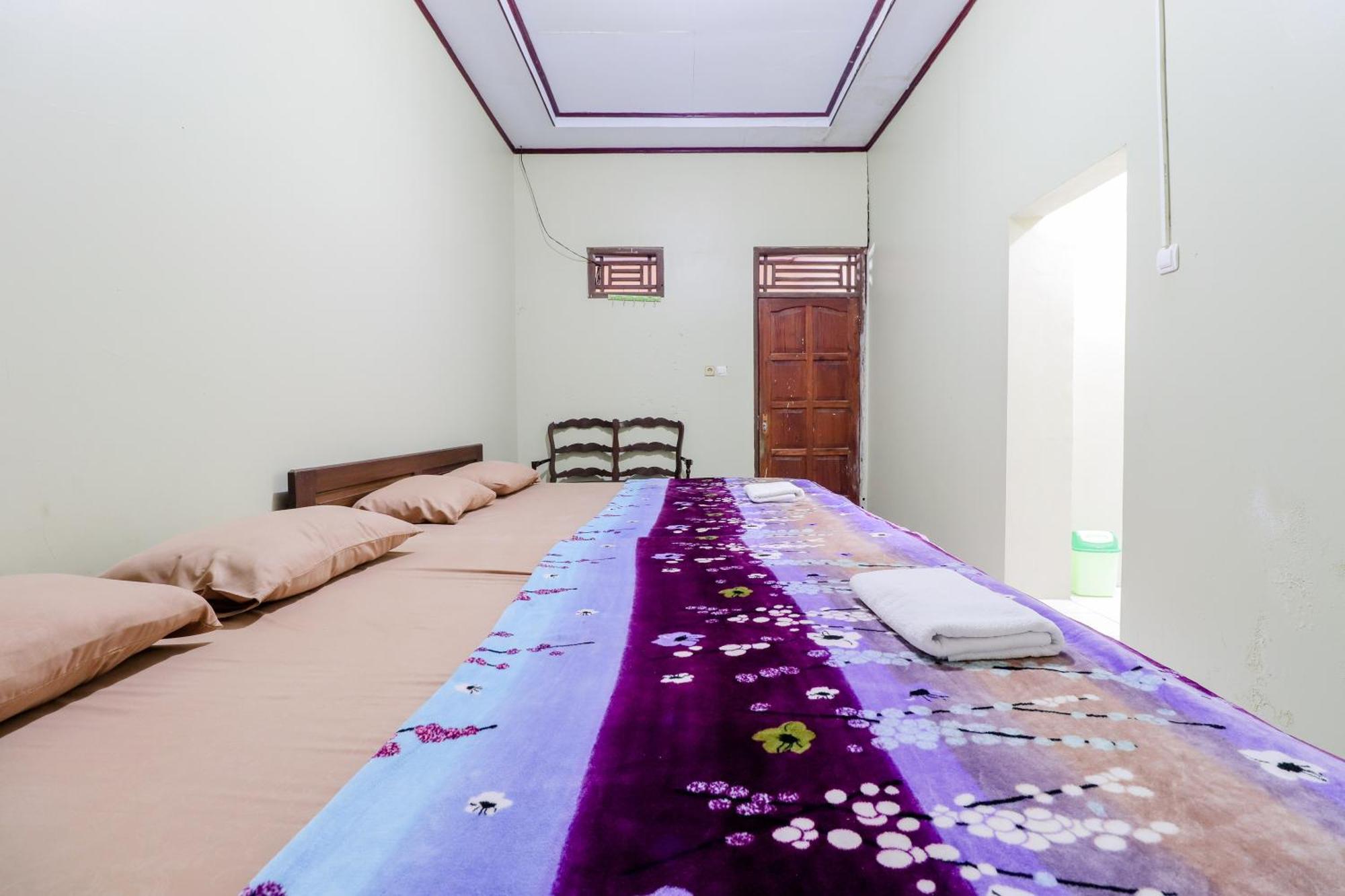 Nurudin House Apartamento Magelang Exterior foto