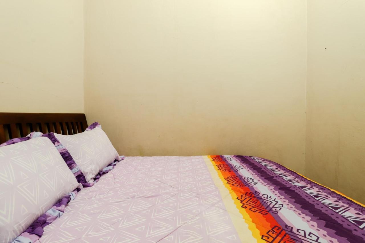 Nurudin House Apartamento Magelang Exterior foto
