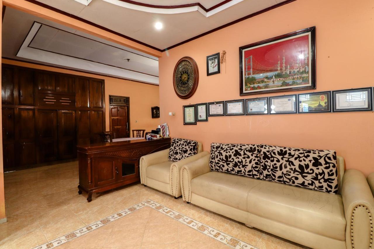 Nurudin House Apartamento Magelang Exterior foto